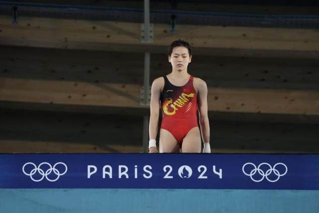 1722986886884085061.jpg quanhongchan.jpg