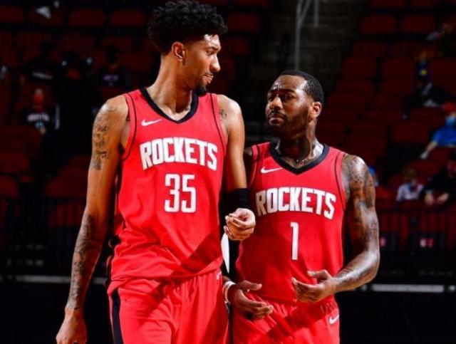 半岛体育注册网址-沃尔浴火重生记：迈阿密特训 休城复活打脸奇才